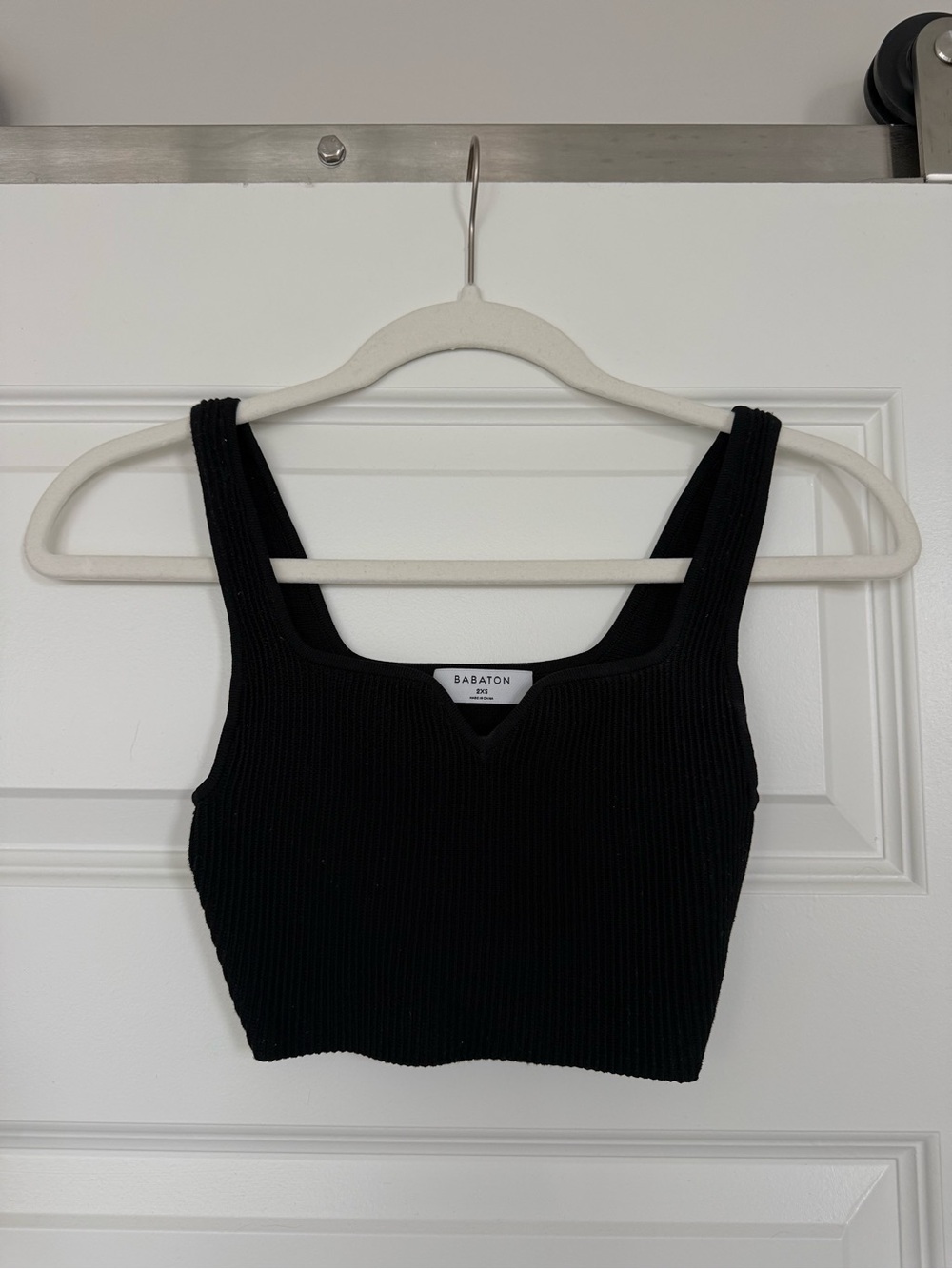 Aritzia Black Ribbed Crop Tank